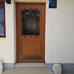 Διαμέρισμα 200 Meters From The Sea With Garden