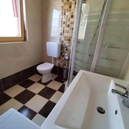 Apartment 200 Meters From The Sea With Garden *
