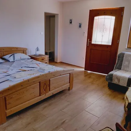 200 Meters From The Sea With Garden Fažana